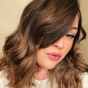 Meet your Posher, Angelica